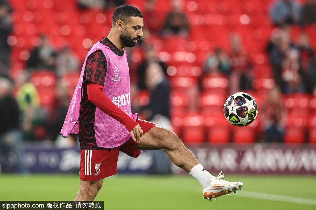 新老传承，利物浦双星闪耀：萨拉赫告别演出，17岁新星恩古莫哈惊艳亮相